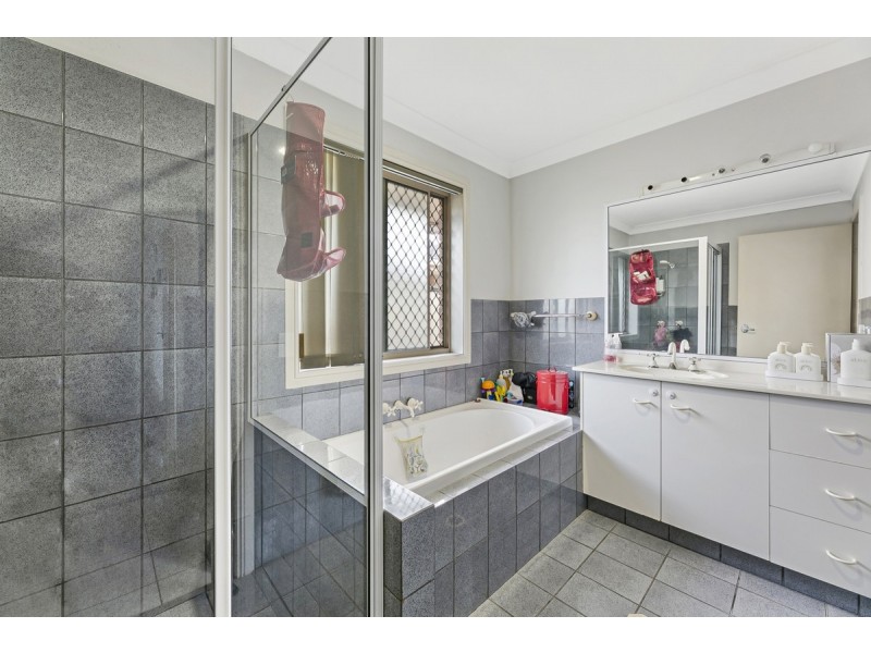 17 Conadilly Court, Carrara QLD 4211