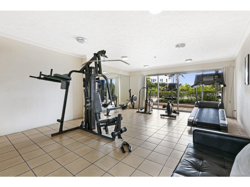 25/106-108 Marine Parade, Southport QLD 4215