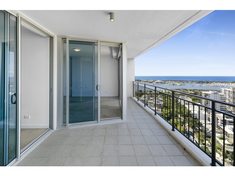 22203/5 Lawson Street, Southport QLD 4215