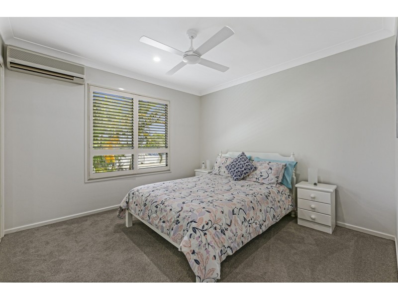 4/23-25 Bauer Street, Southport QLD 4215