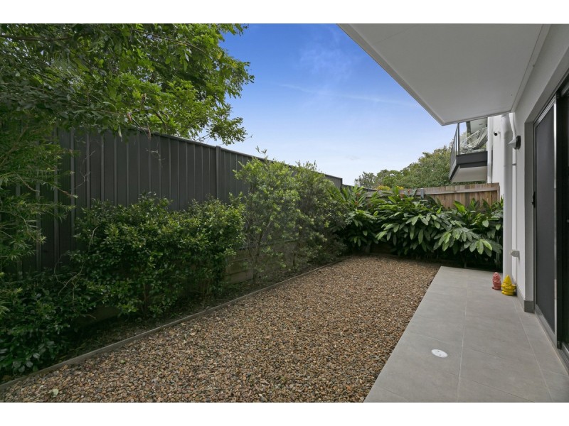 2/36 Margaret Street, Southport QLD 4215