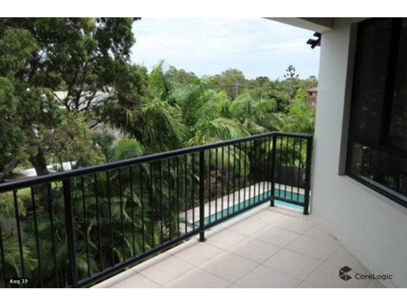 27/15 Lloyd Street, Southport QLD 4215