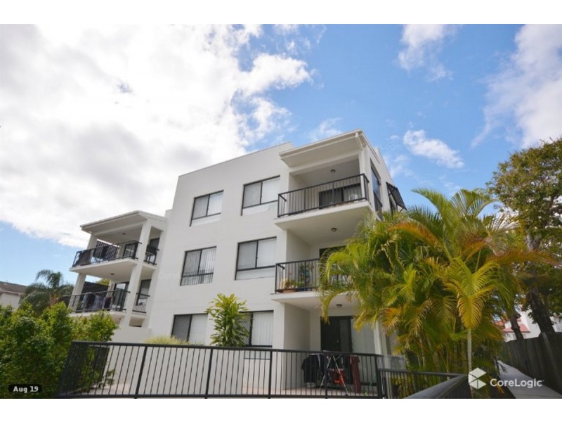 27/15 Lloyd Street, Southport QLD 4215