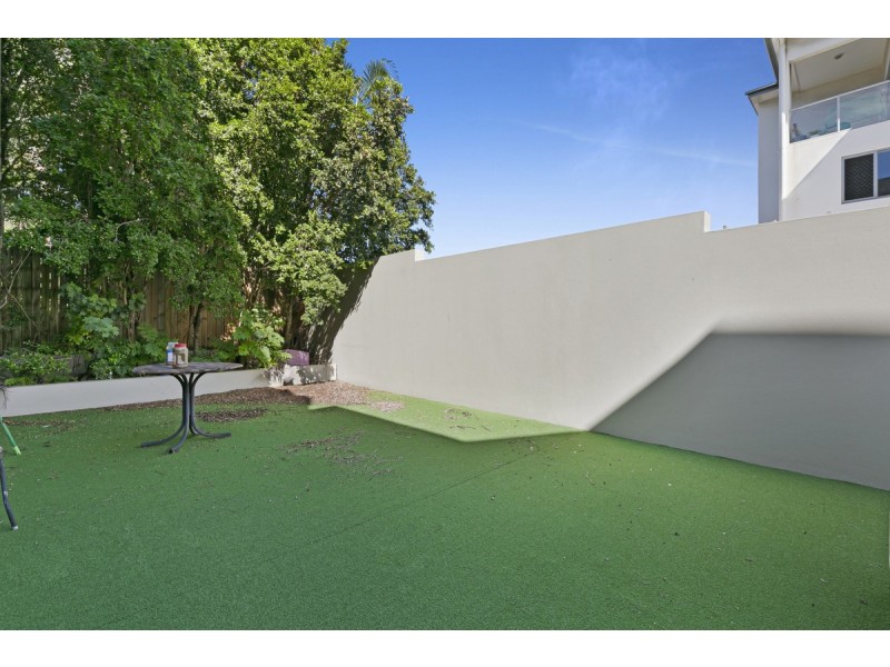 3/38 Johnston Street, Southport QLD 4215