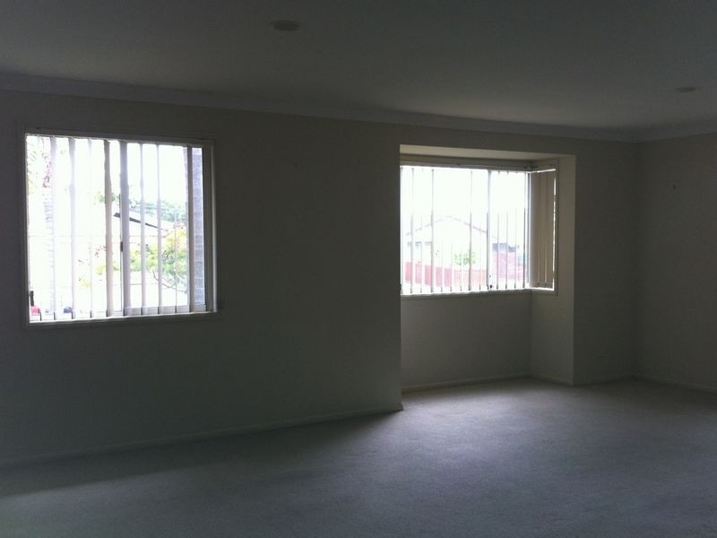 1/29 Kenny Drive, Labrador QLD 4215