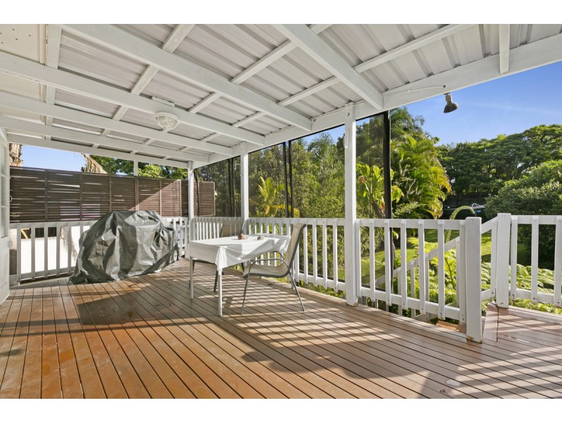 11 Percy Street, Southport QLD 4215