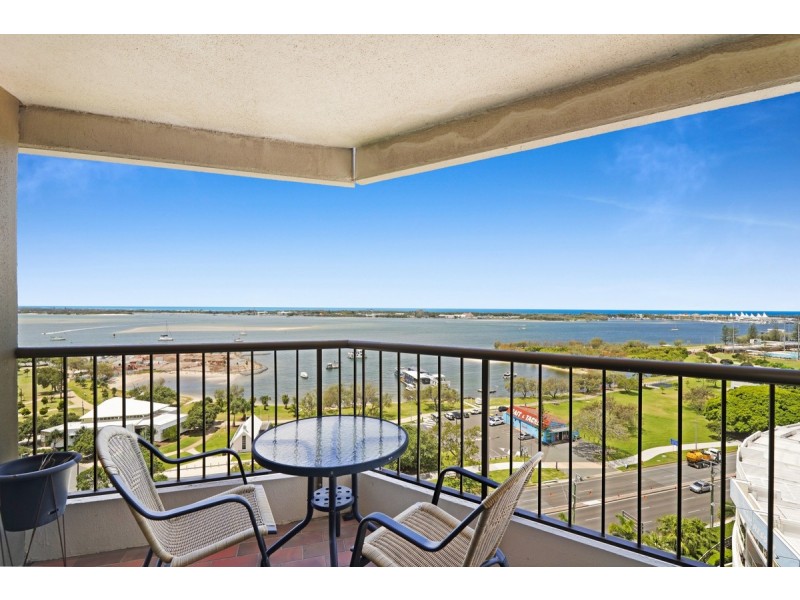 13C/114 Marine Parade, Southport QLD 4215