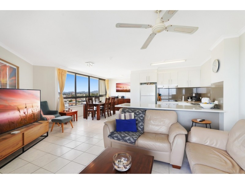 13C/114 Marine Parade, Southport QLD 4215