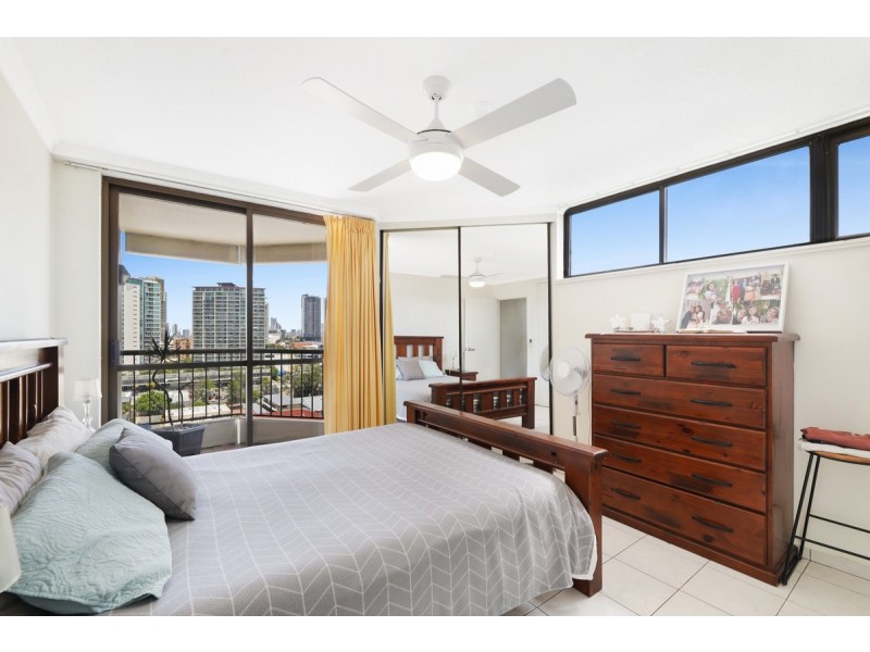 13C/114 Marine Parade, Southport QLD 4215