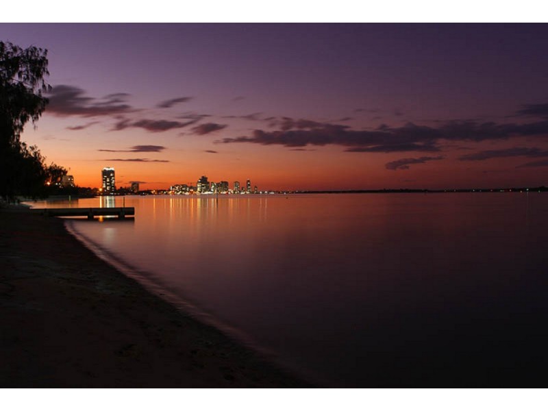 13C/114 Marine Parade, Southport QLD 4215