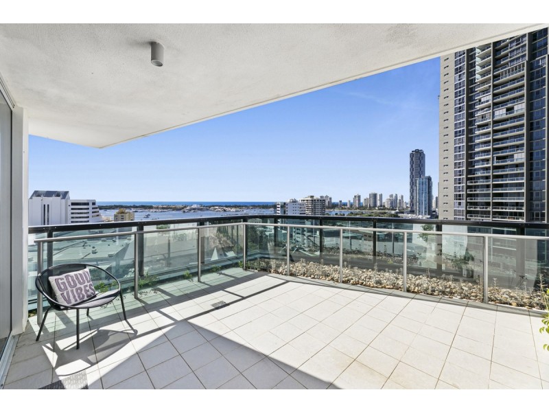 21001/5 Lawson Street, Southport QLD 4215