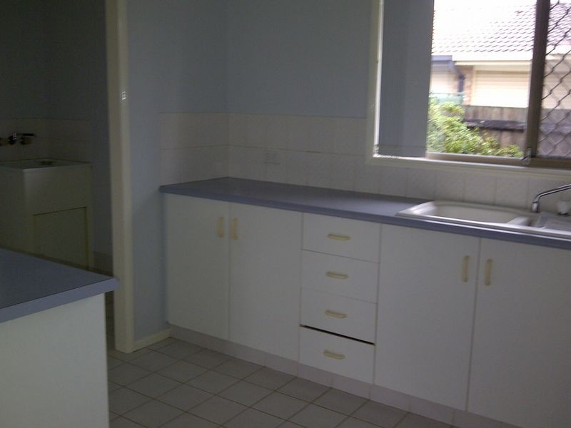 1/9 Conventry Court, Labrador QLD 4215