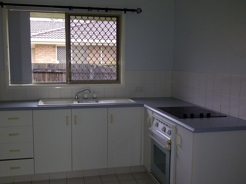 1/9 Conventry Court, Labrador QLD 4215