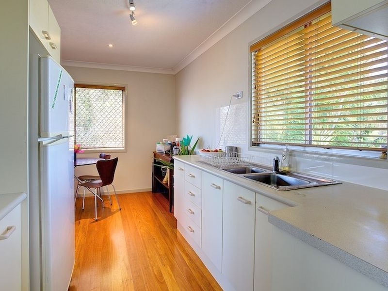 18 Magnolia Avenue, Hollywell QLD 4216