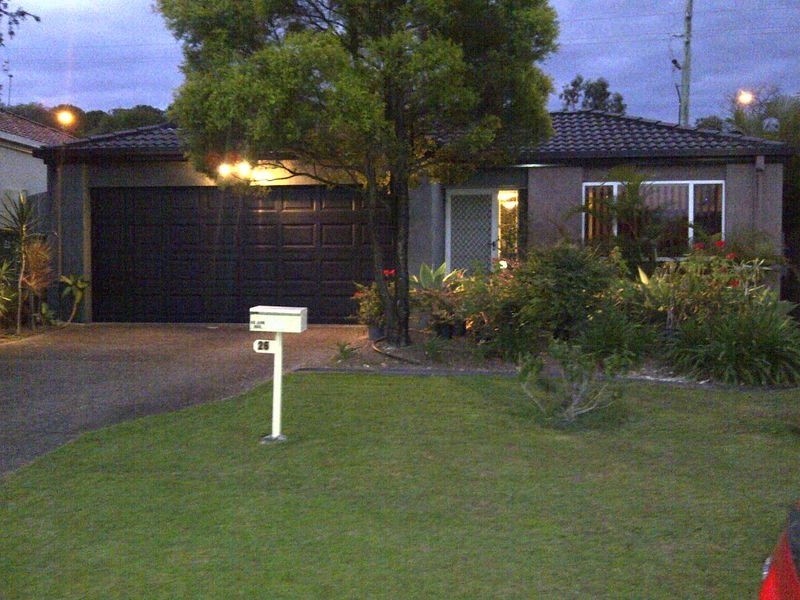 26 Madasin Close, Arundel QLD 4214