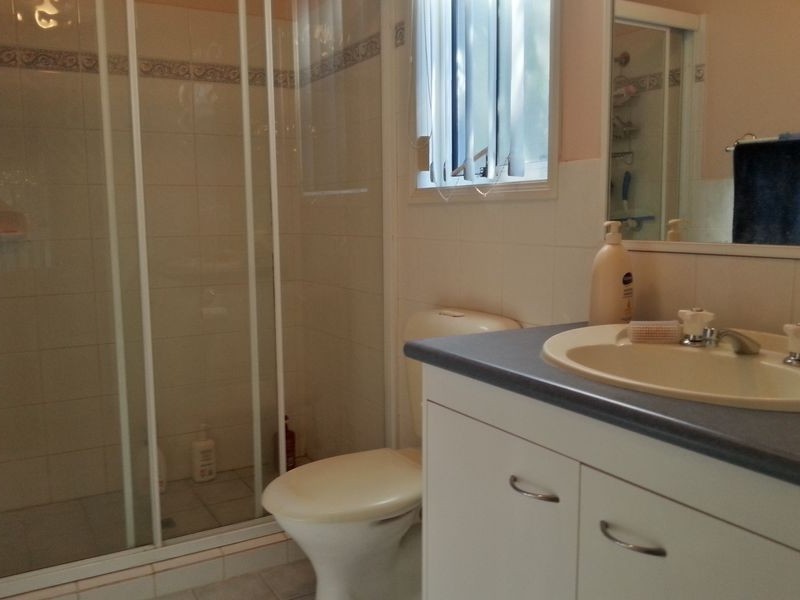26 Madasin Close, Arundel QLD 4214