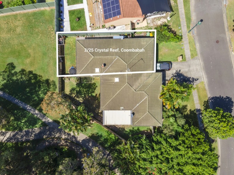 2/25 Crystal Reef Drive, Coombabah QLD 4216