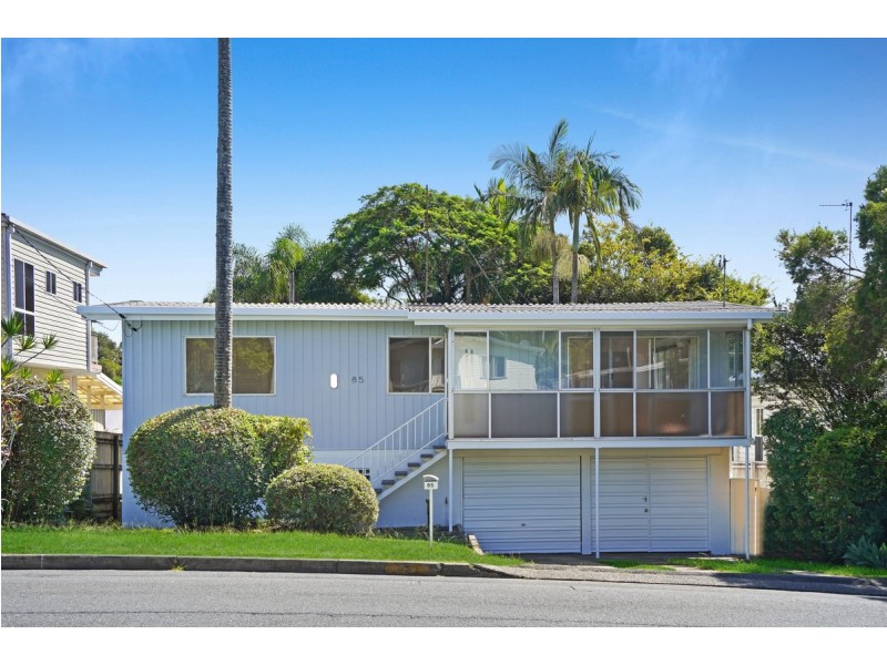 85 Robert Street, Labrador QLD 4215