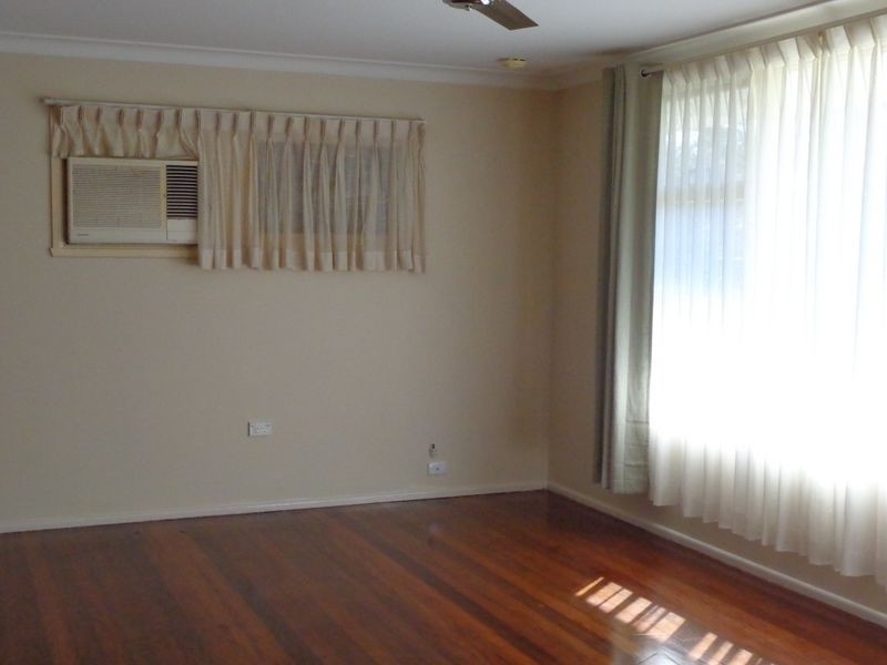 54 Harris Street, Labrador QLD 4215