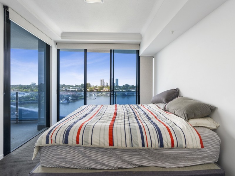 2302/5 Harbourside Court, Biggera Waters QLD 4216