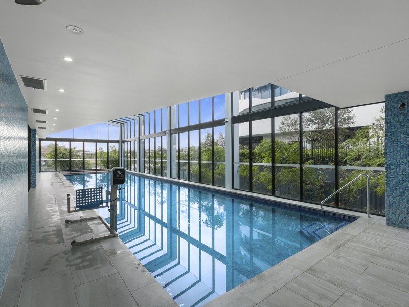 2302/5 Harbourside Court, Biggera Waters QLD 4216