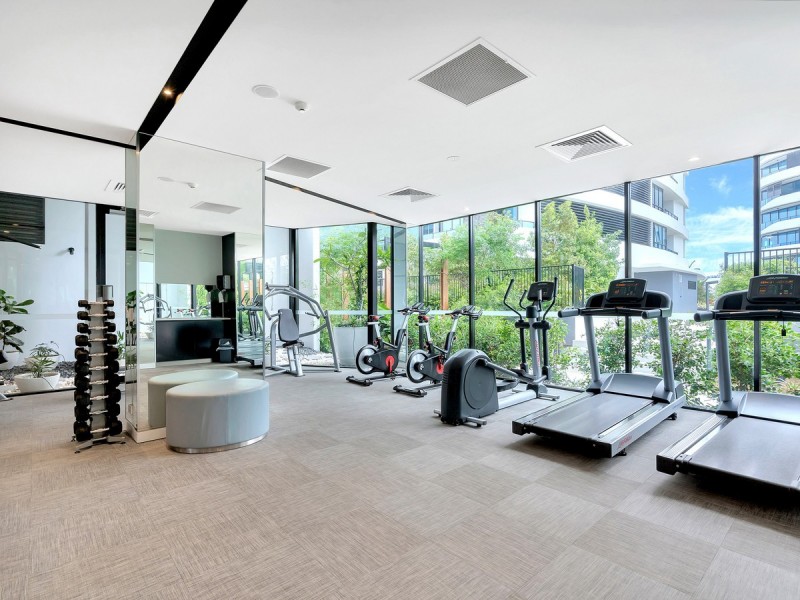 2302/5 Harbourside Court, Biggera Waters QLD 4216