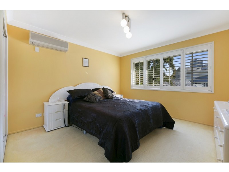 9/28 Chester Terrace, Southport QLD 4215
