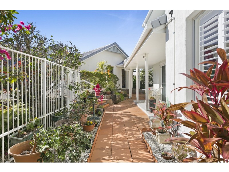 9/28 Chester Terrace, Southport QLD 4215