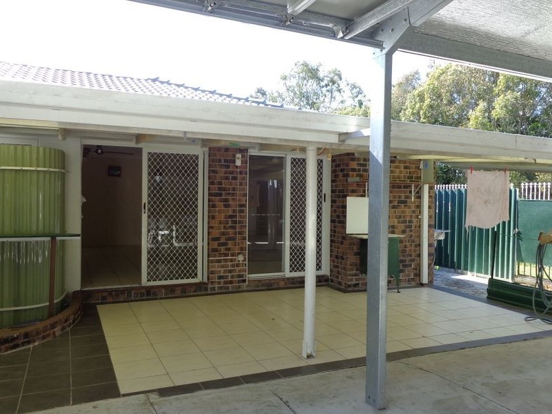 2/76 Botanical Drive, Labrador QLD 4215