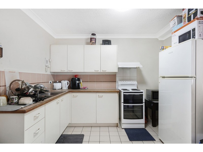 3/63 Queen Street, Southport QLD 4215