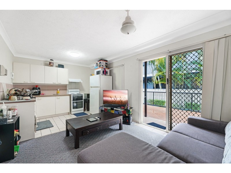 3/63 Queen Street, Southport QLD 4215