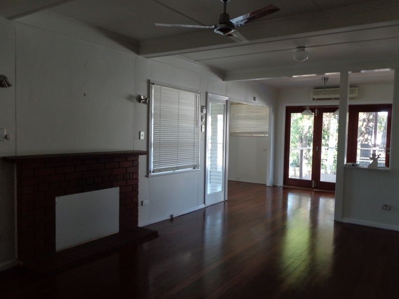 26 Chester Terrace, Southport QLD 4215