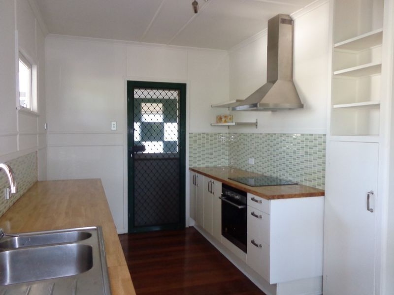 26 Chester Terrace, Southport QLD 4215