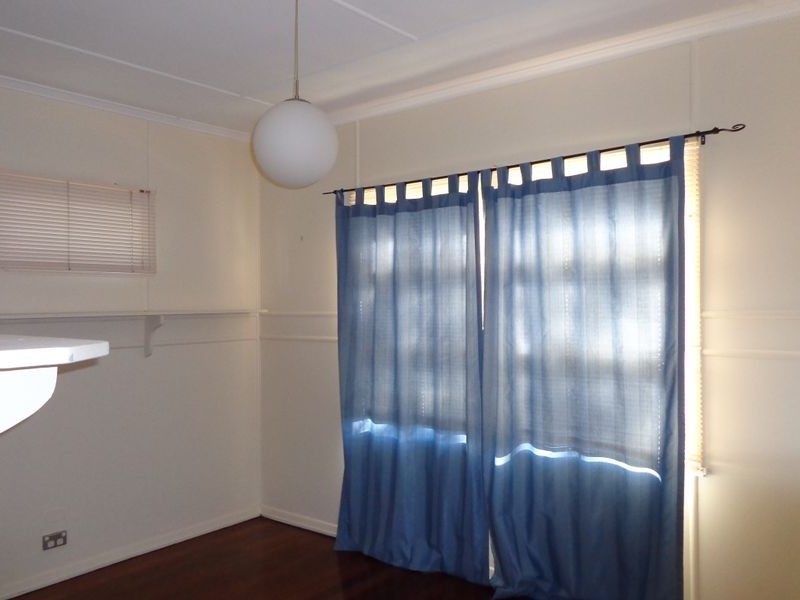 26 Chester Terrace, Southport QLD 4215