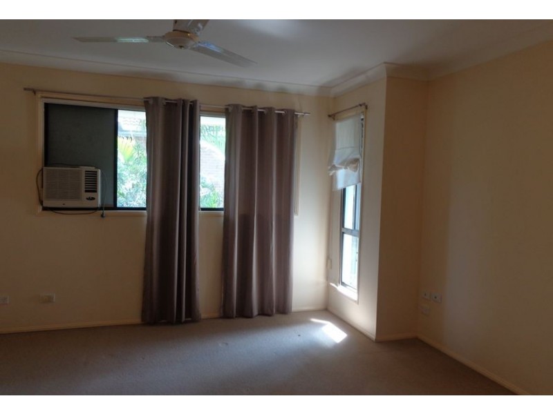 8/23 Blake Street, Southport QLD 4215
