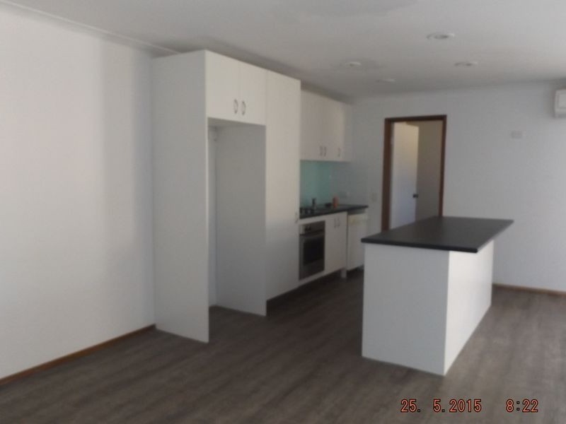 2/38 Morinda Way, Labrador QLD 4215