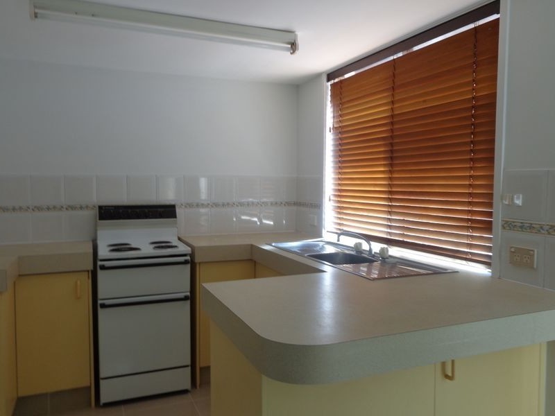 4/8 West King Street, Southport QLD 4215