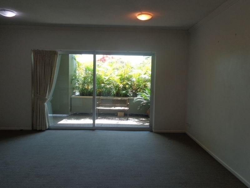 3/18 Rose Street, Southport QLD 4215