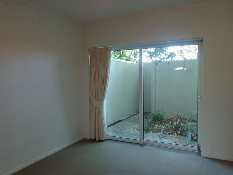 3/18 Rose Street, Southport QLD 4215