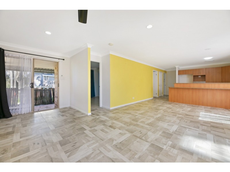 1/71A Eugaree Street, Southport QLD 4215