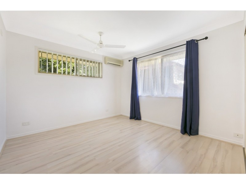 1/71A Eugaree Street, Southport QLD 4215