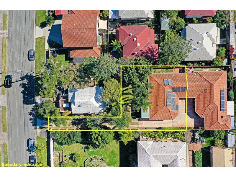 1/71A Eugaree Street, Southport QLD 4215