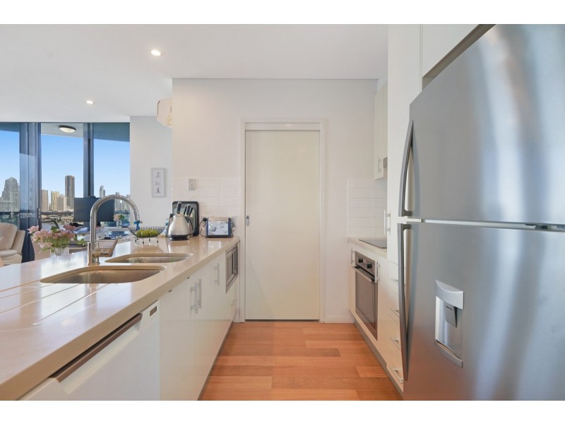 1104/2 Aqua Street, Southport QLD 4215