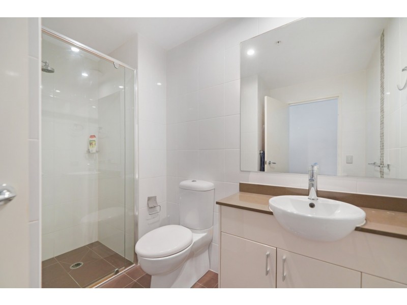 1104/2 Aqua Street, Southport QLD 4215