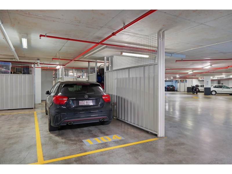 1104/2 Aqua Street, Southport QLD 4215