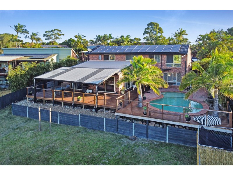 16 Palona Place, Ashmore QLD 4214