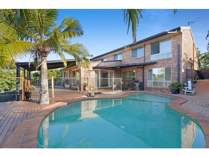 16 Palona Place, Ashmore QLD 4214