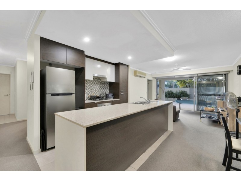 4/154 Musgrave Avenue, Southport QLD 4215
