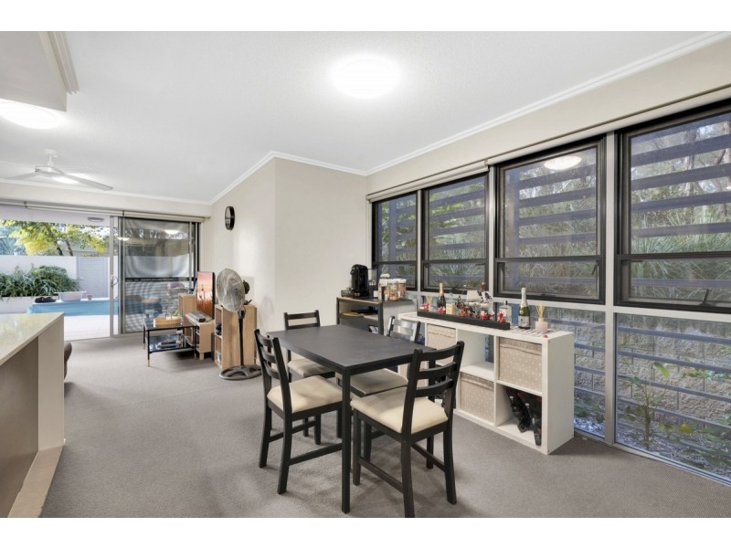 4/154 Musgrave Avenue, Southport QLD 4215