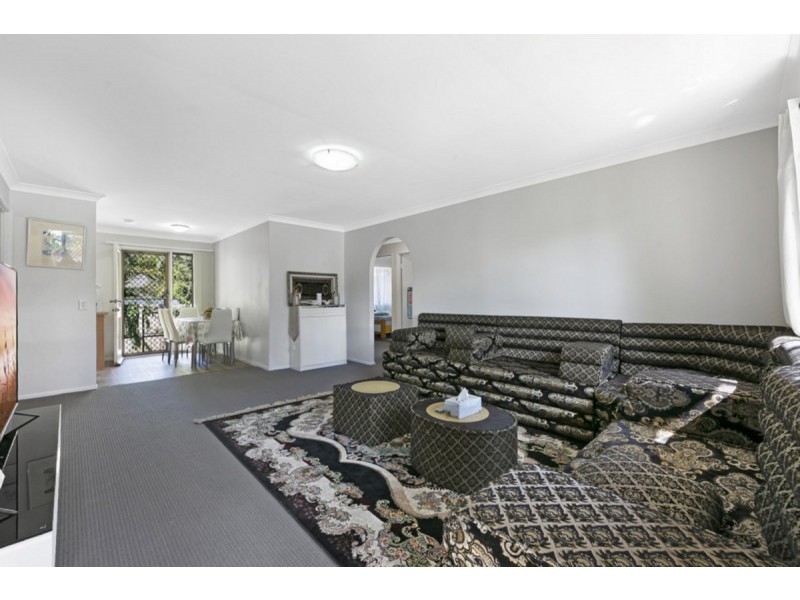 2/60 Walton Street, Southport QLD 4215